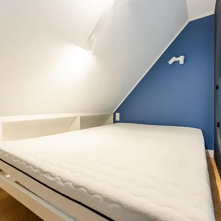 شقة Ustronie Sunny With Mezzanine