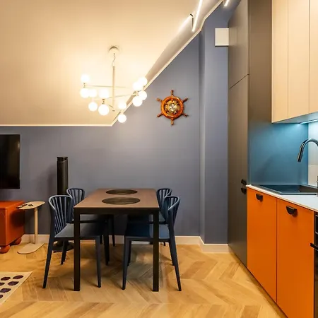 شقة Ustronie Sunny With Mezzanine أوسترونيه مورسكية